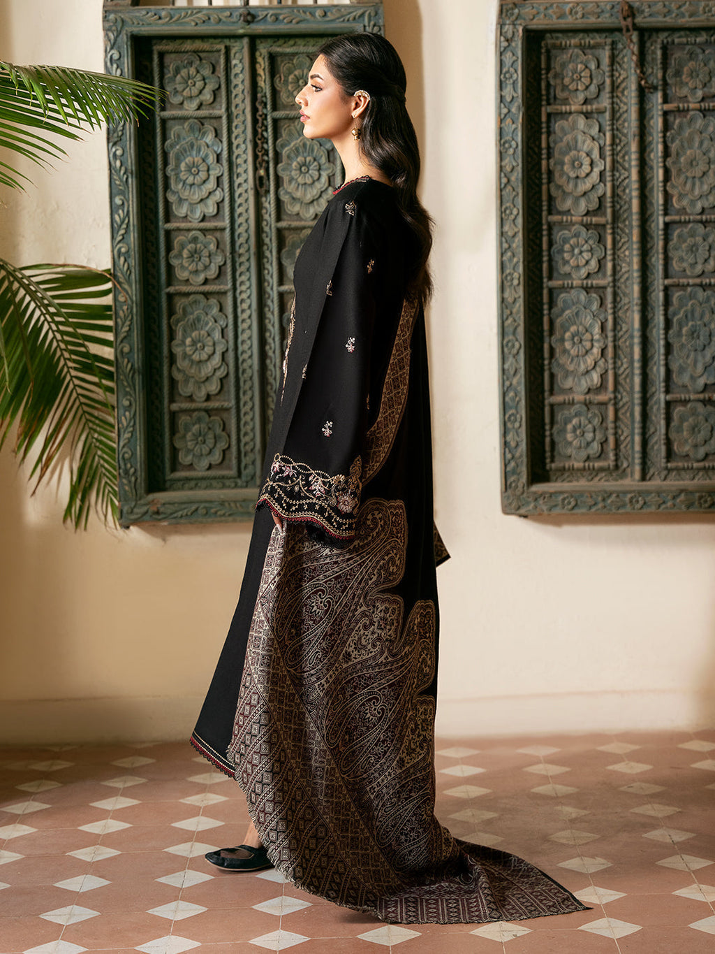Lawn-3PC Embroidered Shirt with Digital Printed Jauqard Dupatta- 5011